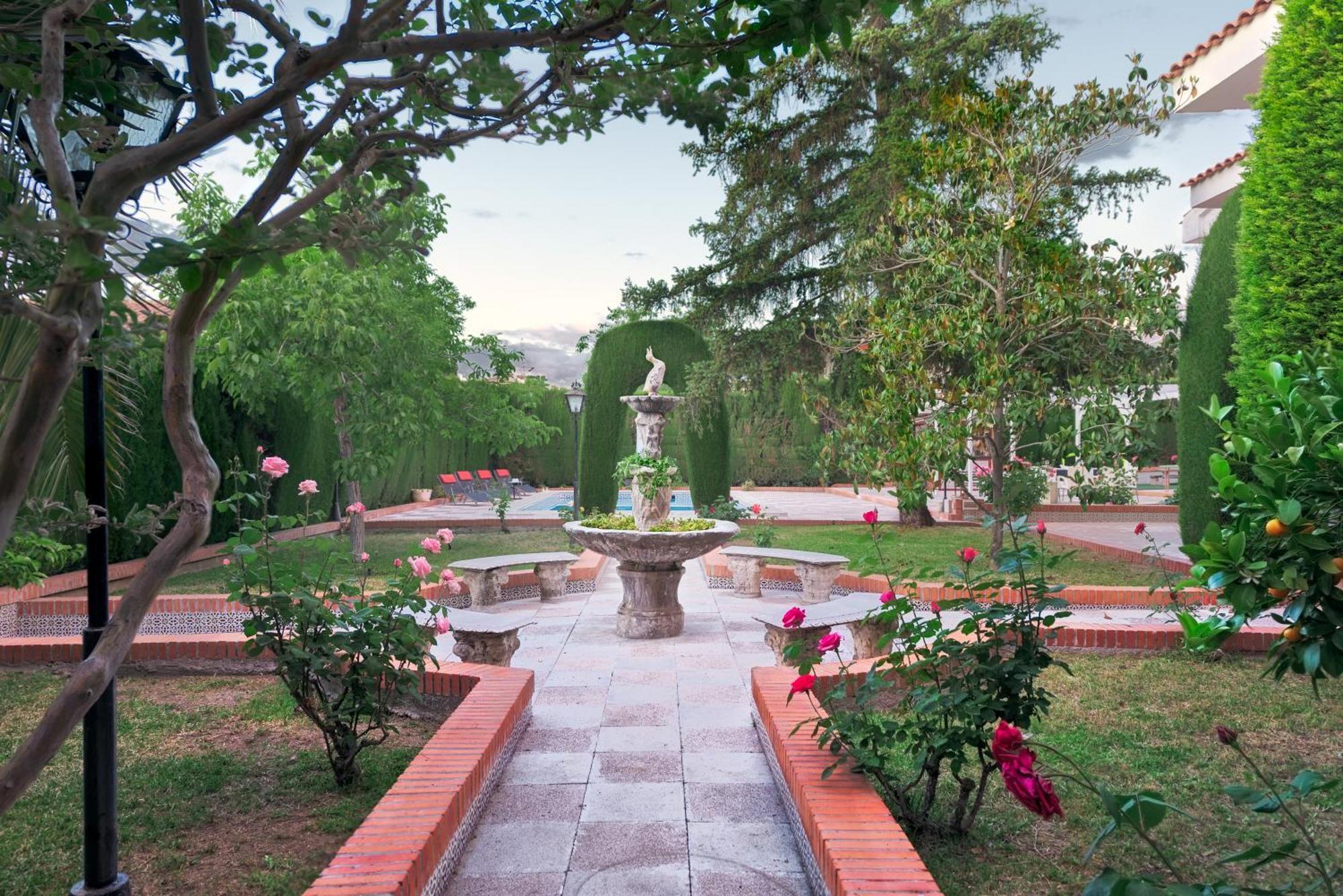 Villa Granada Garden Deluxe Monachil Buitenkant foto
